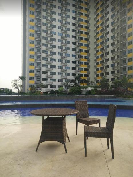 Apartemen Springlake Summarecon Bekasi-By Bu Johan Exterior photo